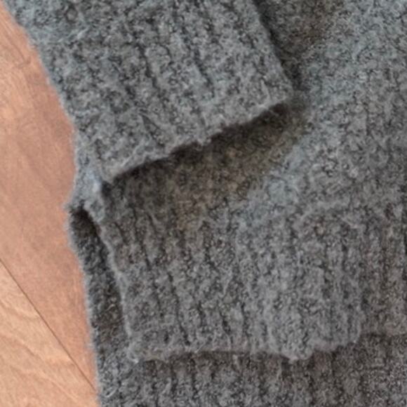 Masai Long Sleeve V Neck Pullover Sweater Gray Womens Size Medium - Picture 3 of 6